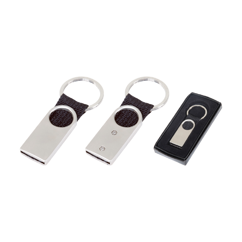 Tek Taraflı Metal Suni̇ Deri̇ Anahtarlık